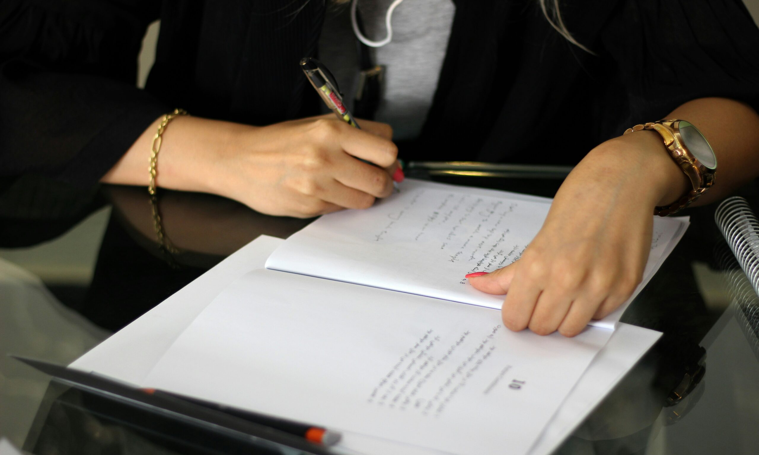 a lawyer filling out notes